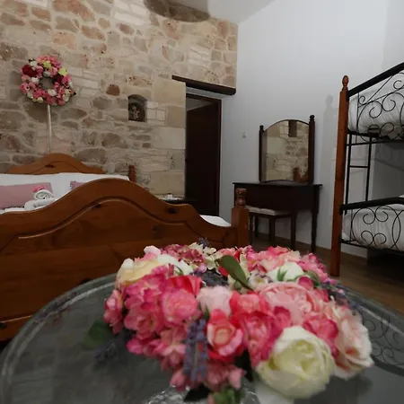 Hanna Koumi Boutique 5* Kormakiti