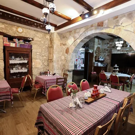 Hanna Koumi Boutique Kormakiti