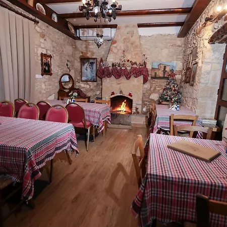 Hanna Koumi Boutique Kormakiti