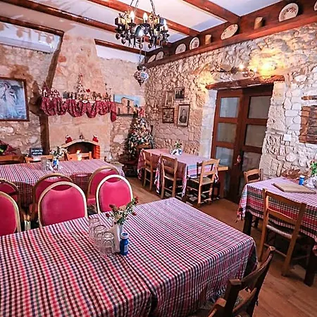 Hanna Koumi Boutique Hotel