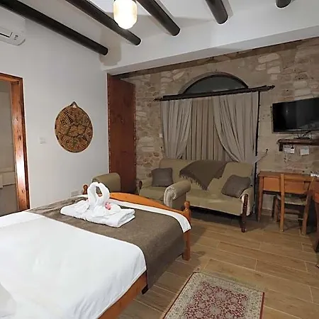 Hotel Hanna Koumi Boutique 5*