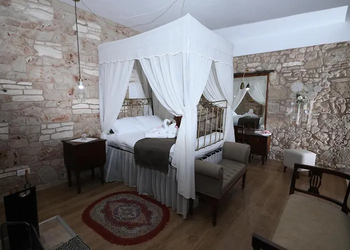 Hanna Koumi Boutique Hotel 5*