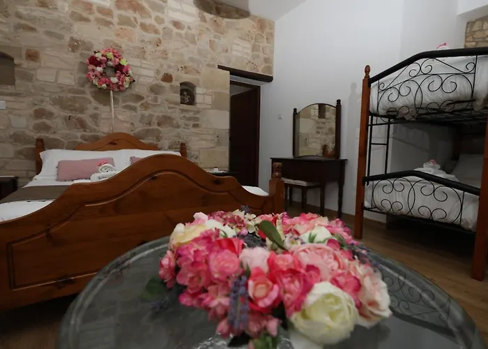 Hanna Koumi Boutique 5* Kormakiti